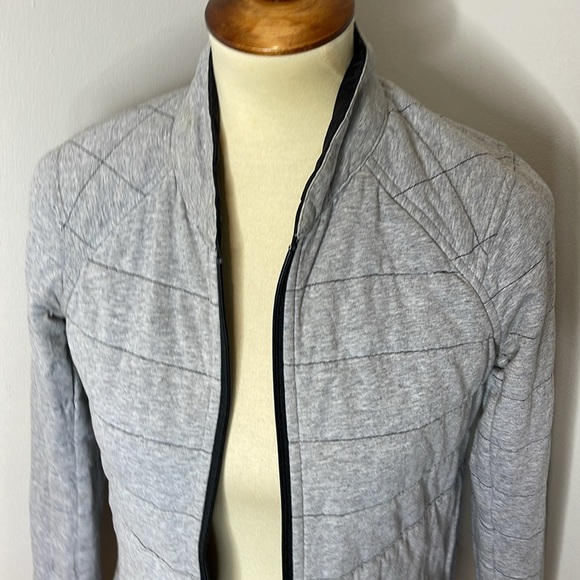 Lululemon Reversible The‎ Bomb Bomber Jacket - Picture 8 of 10